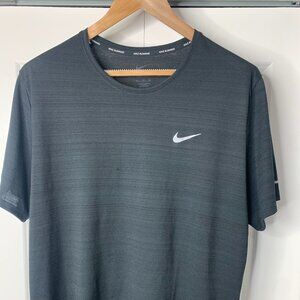 Nike Men’s Black Lightweight Running Top – XL, Dri-Fit Performance